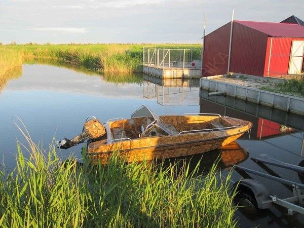 Лодка пластиковая Aquatrim 450