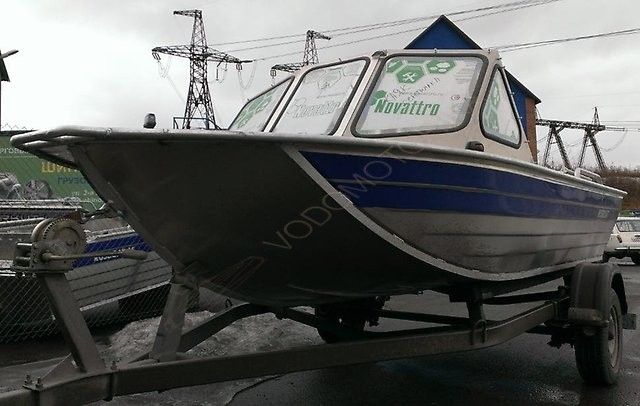 Алюминиевая моторная лодка RusBoat 43 JET под подвесной водомёт