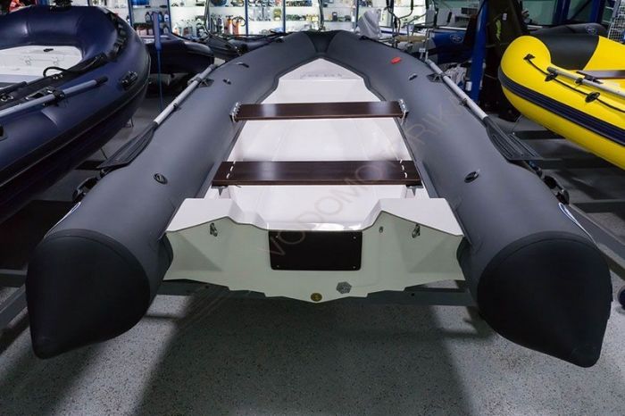 Лодка RIB Baltic Boats Аполлон 460Z (с закладной под палубой)