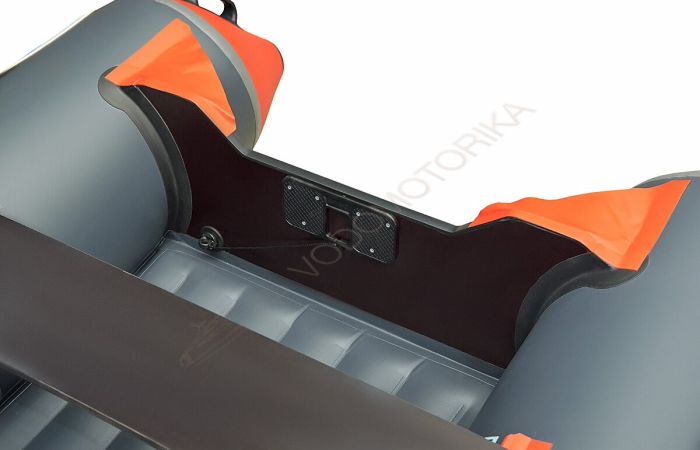 Надувная лодка Roger TROFEY 3300