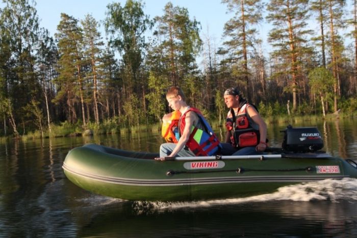 Моторно-гребная лодка Посейдон Викинг-340 LS