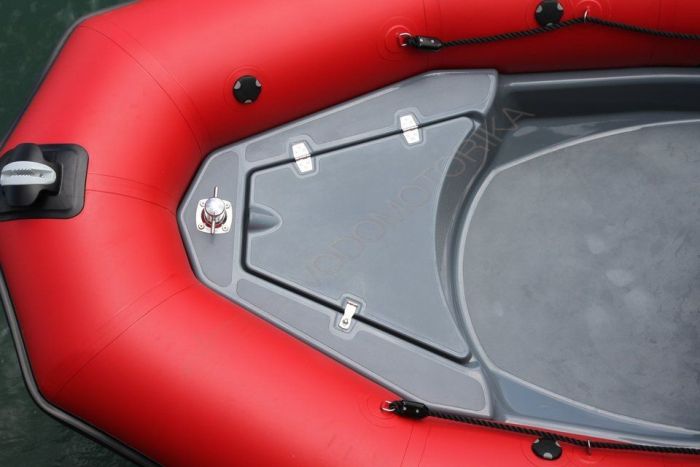 Моторная лодка Zodiac PRO 550 PVC RED TUBE - GREY HULL