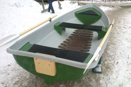 Пластиковая моторно-гребная лодка Шарк-408