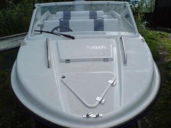 Лодка Афалина - 400