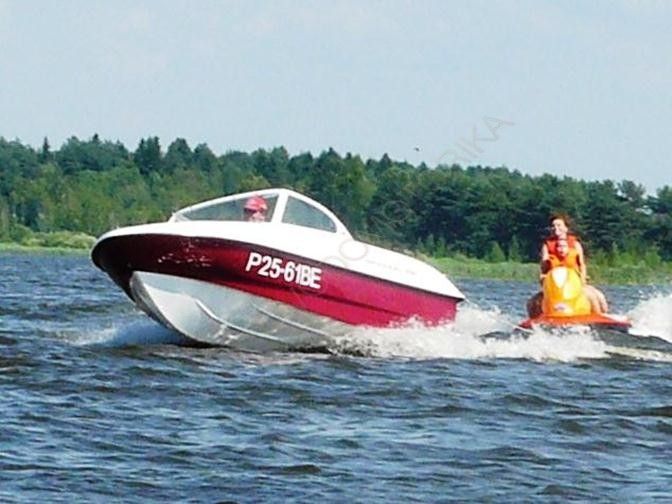 Лодка Афалина - 400