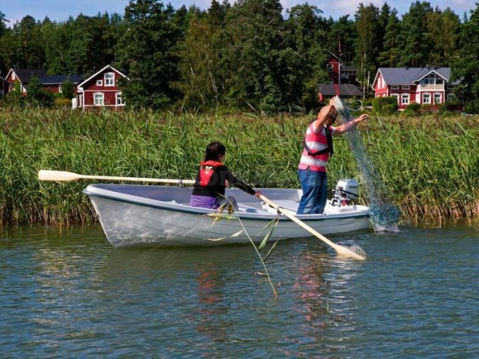 Лодка SAVA 440