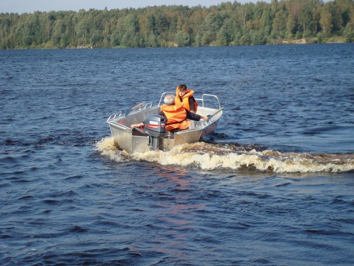 Алюминиевая лодка Wellboat 47