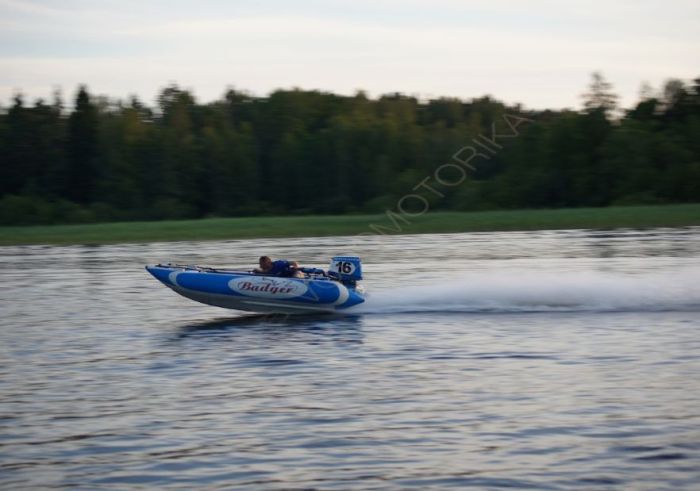 Надувной катамаран Badger FC 410 Blue&White