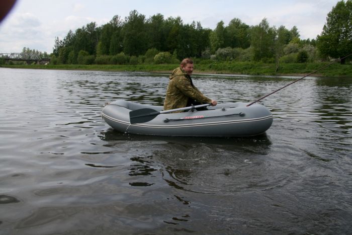 Лодка Мнев и К МУРЕНА 270 M2 (серый)