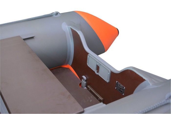 Надувная лодка Boatsman BT365SK