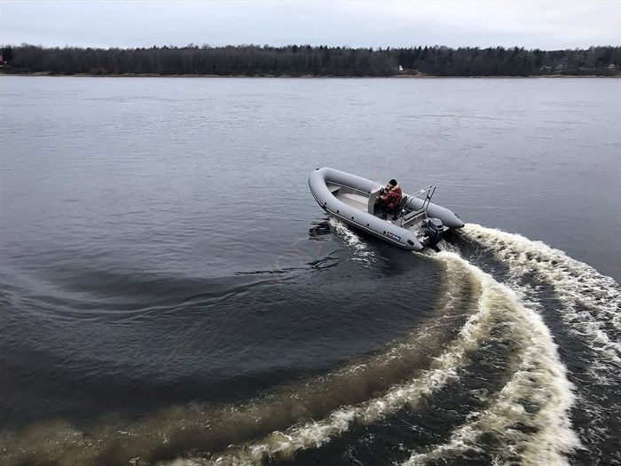Надувная лодка ProfMarine RIB 550 с алюминиевым корпусом