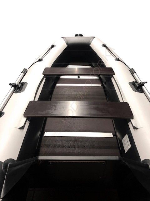 Надувная лодка ПВХ REGATTA R280