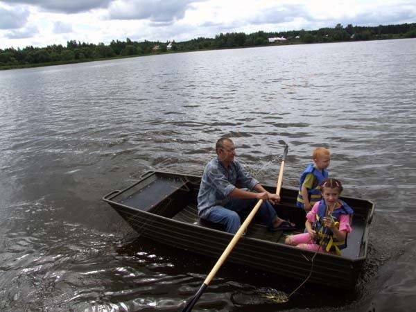 Алюминиевая моторно-гребная лодка RusBoat 27